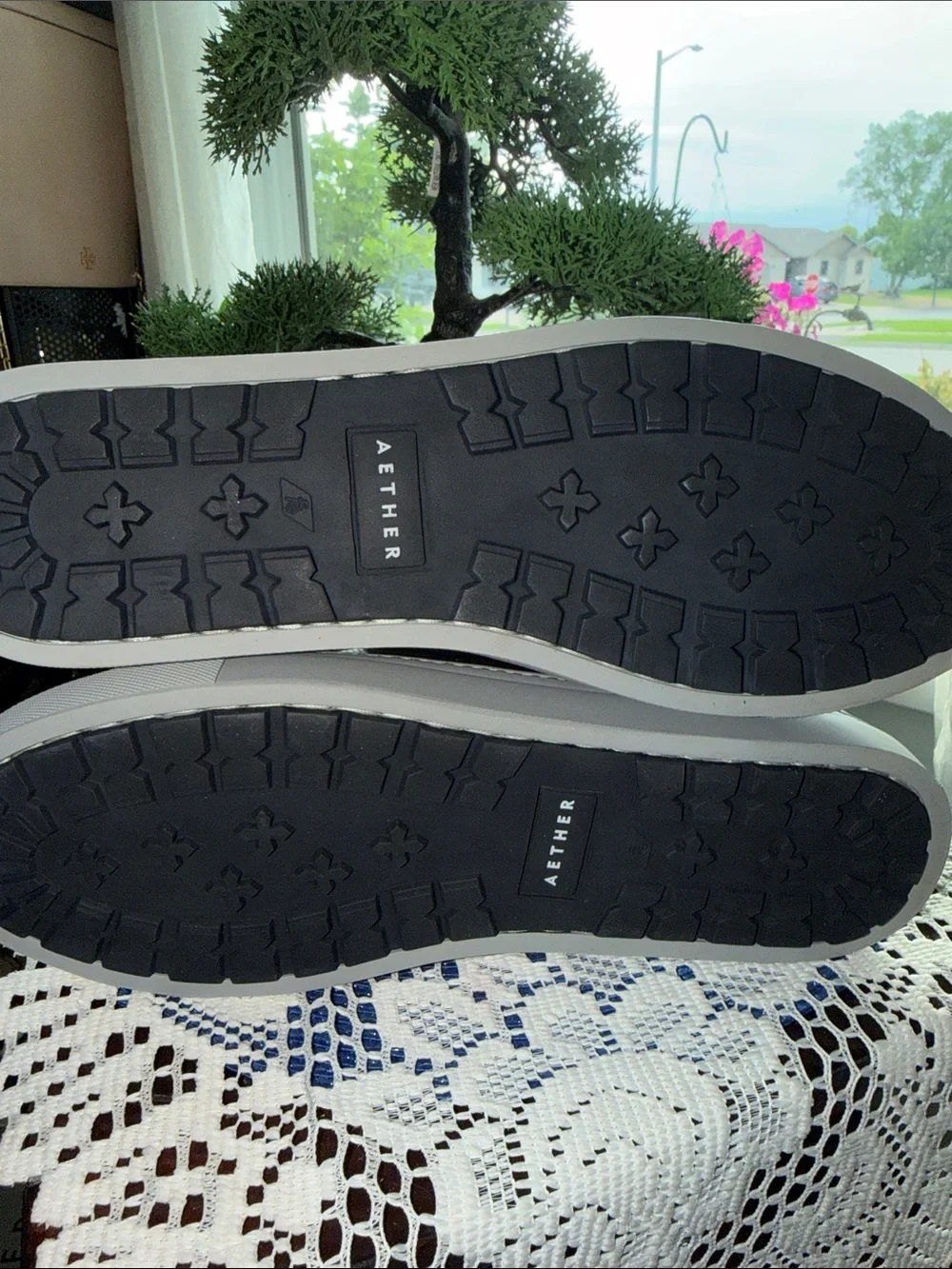 AETHER Genesis Leather Sneakers Men's US 10.5 EU 43 NWT Box Dust Bag